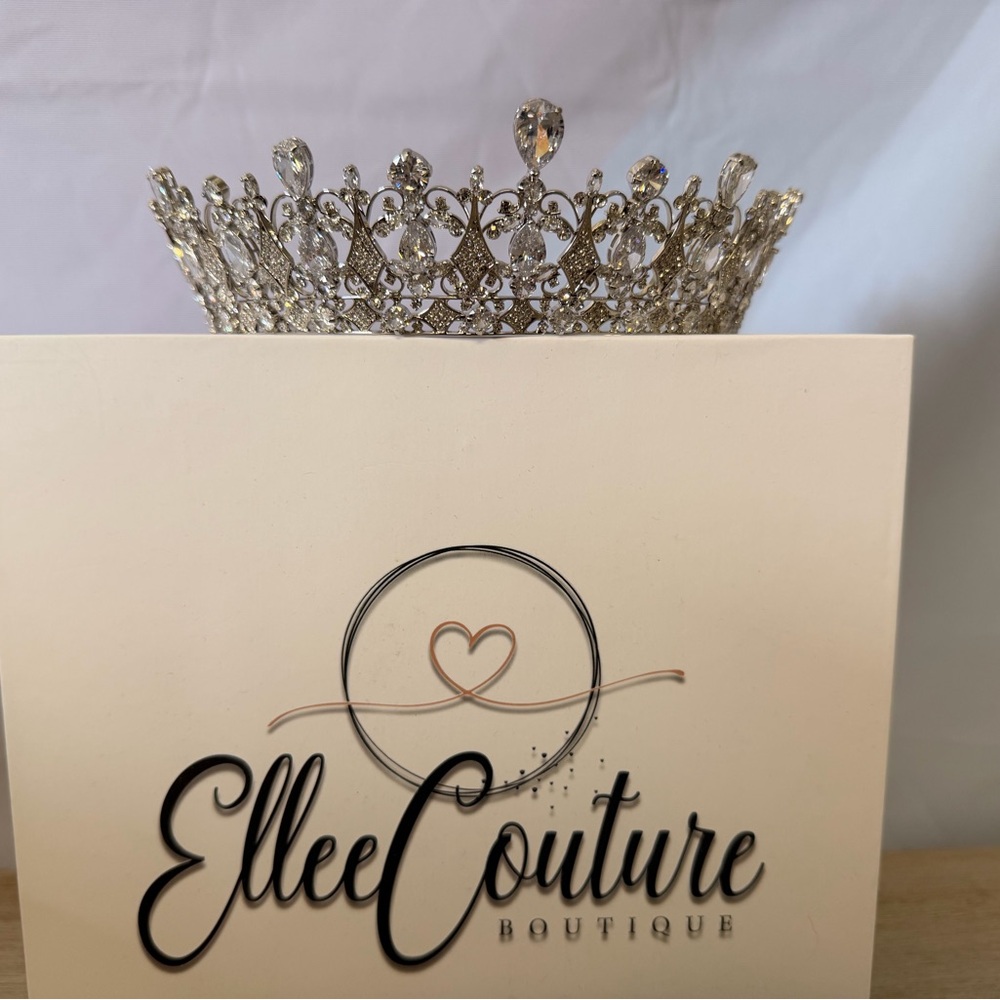 Silver Crystal Crown